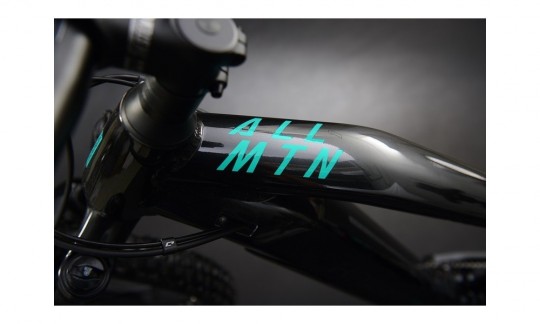 rower gorski elektryczny haibike allmtn 1 czarny turkusowy