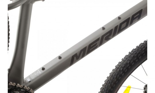 rower gorski merida big nine 700 2025 szary