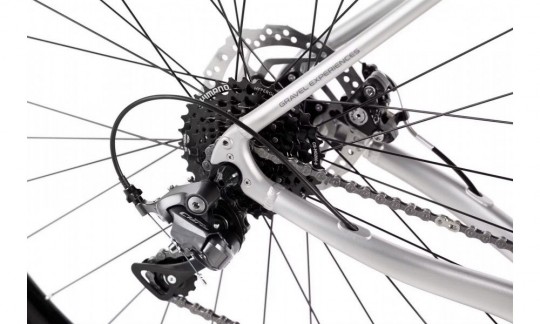 rower gravel romet aspre 1 2024 srebrno czerwony