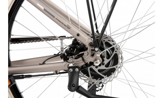 rower miejski elektryczny proeco by romet wave an 10 2025 koszyk szampanski