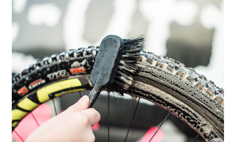 Szczotka Muc-Off do czyszczenia opon i kaset