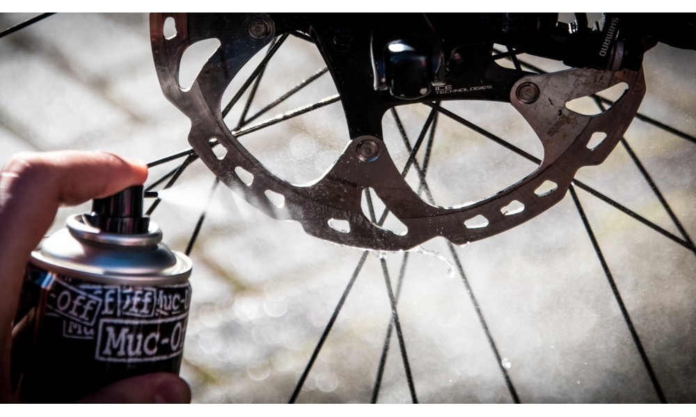 Odtłuszczacz Muc-Off disc brake cleaner do hamulców tarczowych 400ml