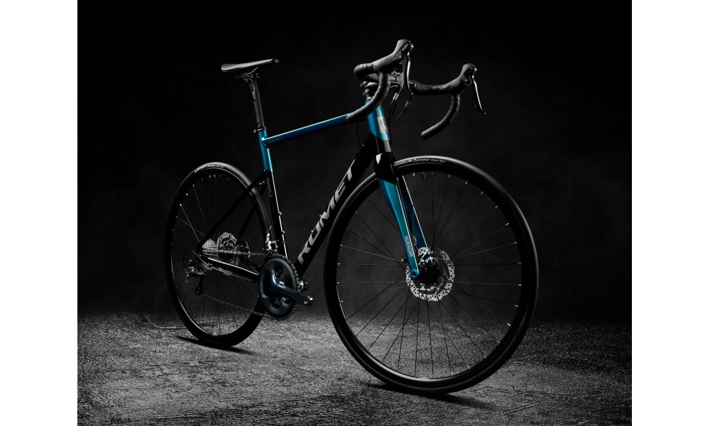 Rower szosowy Romet Huragan 4 