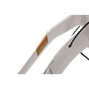 Rower trekkingowy Romet Gazela 5 2024 - biało-złoty 2