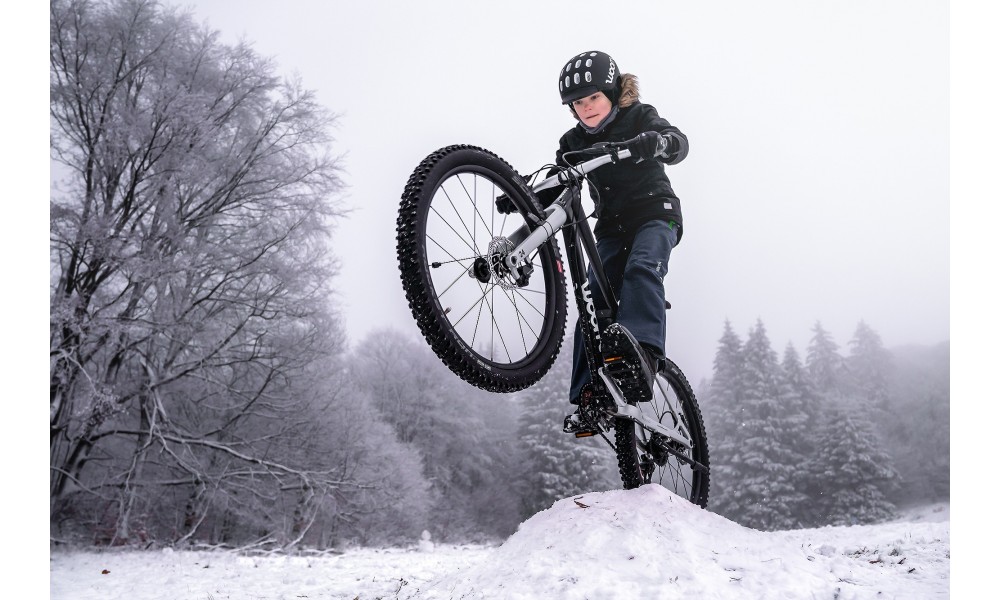 Kask rowerowy Woom Kids - czarny