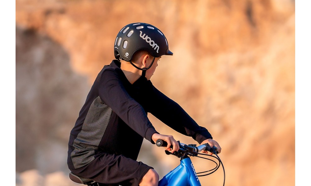 Kask rowerowy Woom Kids - czarny