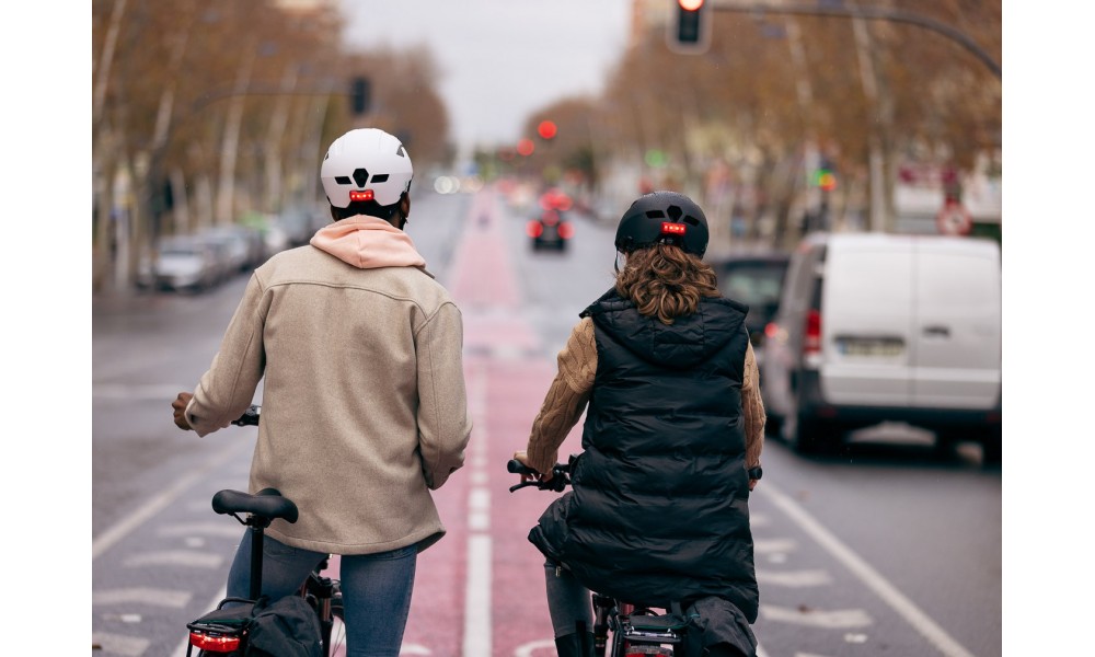 Kask rowerowy Lazer CityZen KinetiCore - biały