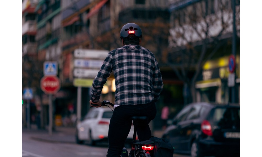 Kask rowerowy Lazer CityZen KinetiCore - granatowy