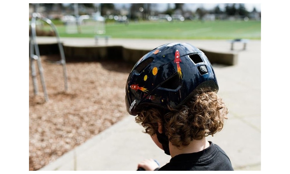 Kask rowerowy Lazer Nutz KinetiCore - granatowy