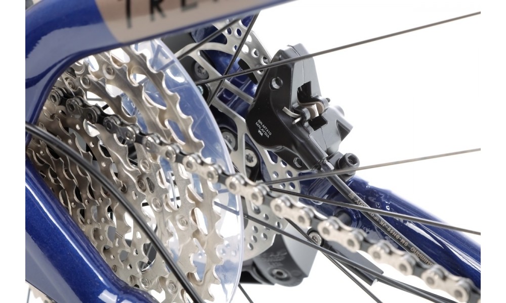 Rower trekkingowy elektryczny Haibike Trekking 7 High - granatowo-kremowy