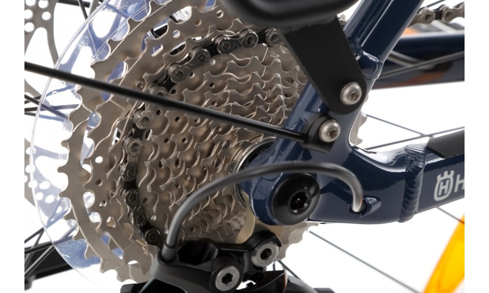 Rower trekkingowy elektryczny Husqvarna Cross Tourer CT3 Lady 27,5 - biały-niebieski