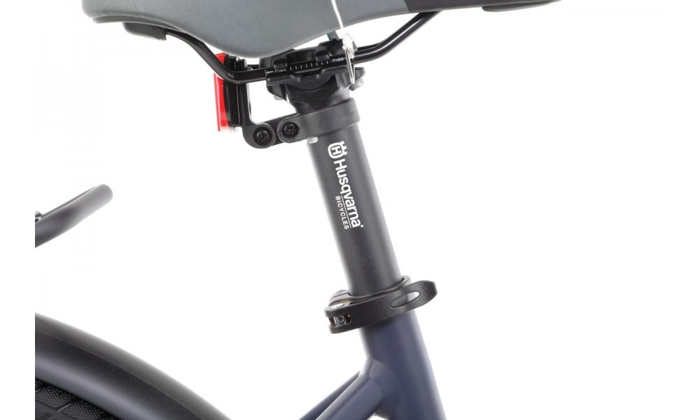 Rower trekkingowy elektryczny Husqvarna Gran Tourer GT2 Lady - ciemny niebieski