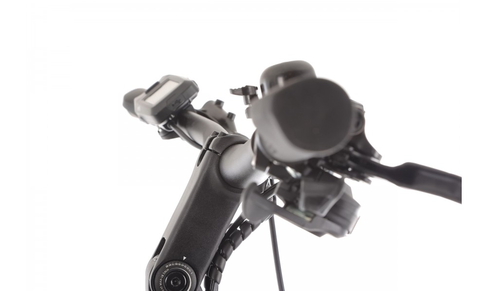 Rower trekkingowy elektryczny Ecobike Expedition Midnight Black SUV - czarny