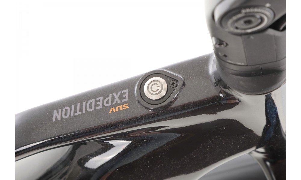 Rower trekkingowy elektryczny Ecobike Expedition Midnight Black SUV - czarny