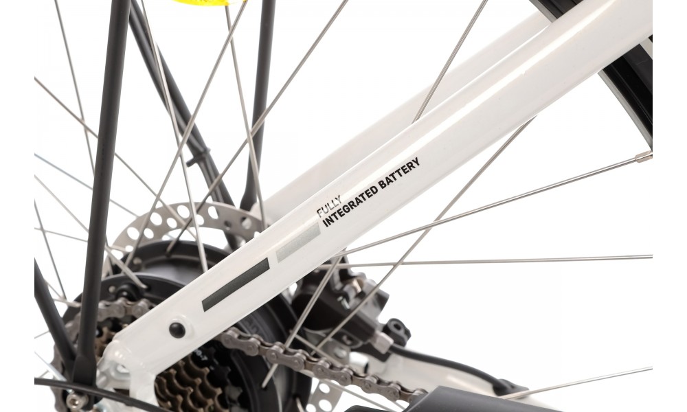 Rower elektryczny miejski ROMET WAVE 1.0 2024 - biało-czarny