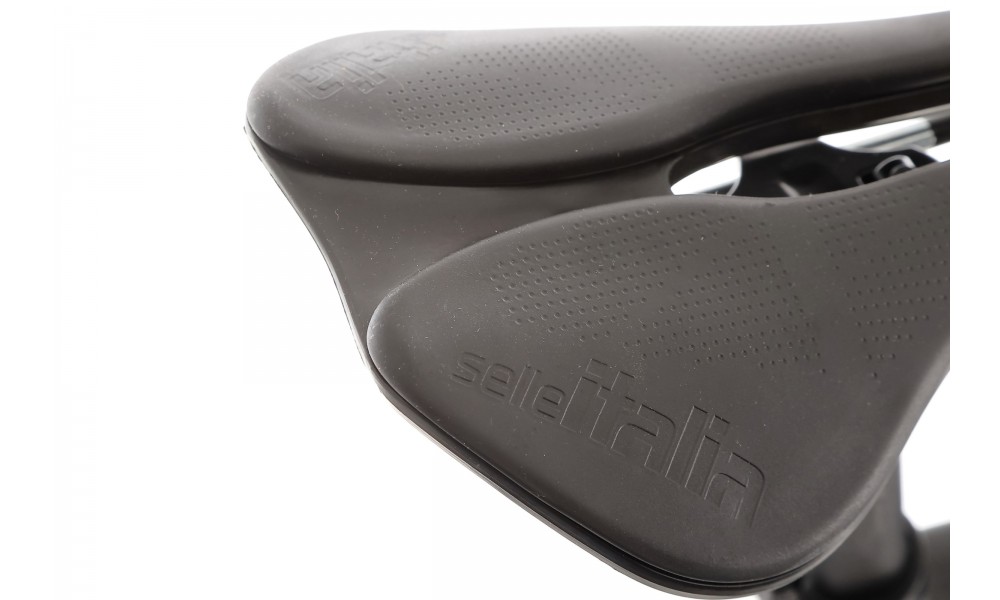 Rower szosowy Corratec CCT Team Race Disc - czarno-srebrny