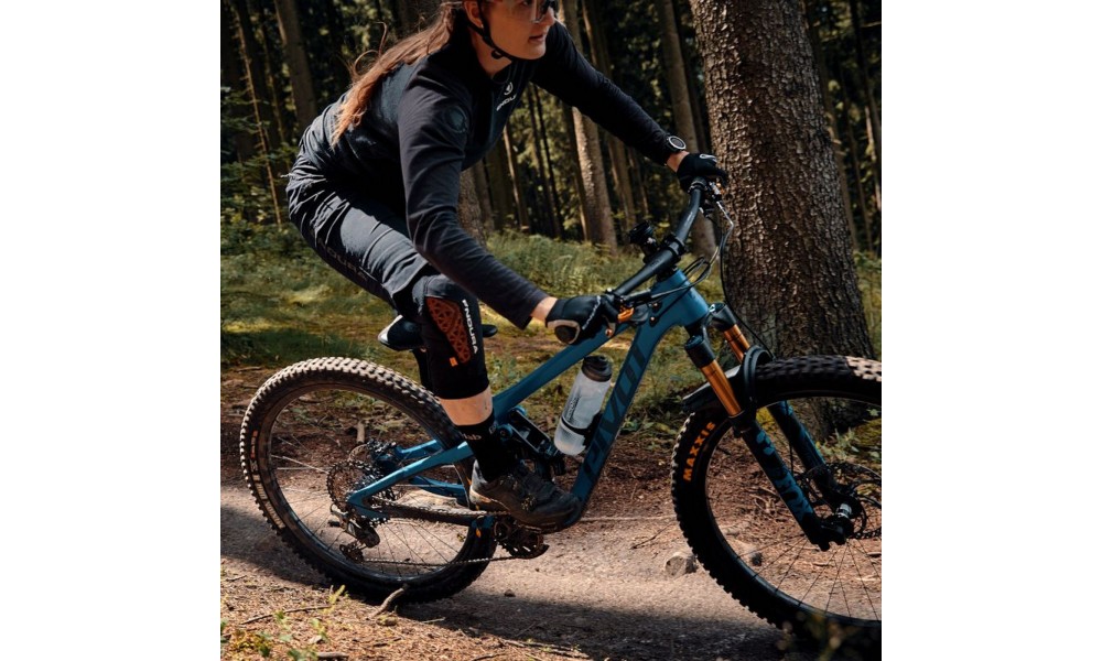 Bidon Fidlock TWIST 800 + podstawa - przezroczysty