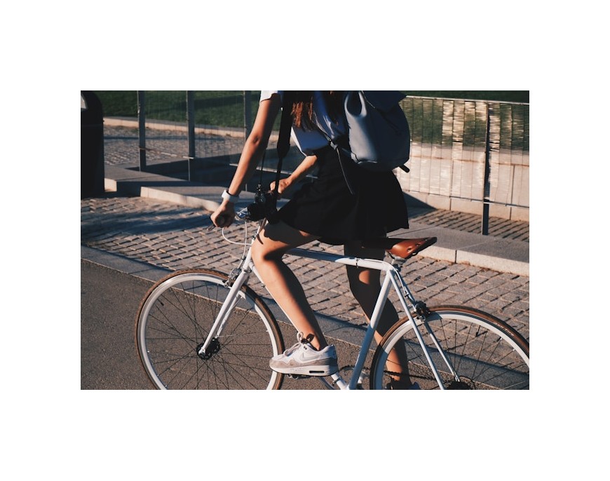 Rower górski MTB czy trekkingowy? Jaki wybrać w 2026 roku?  