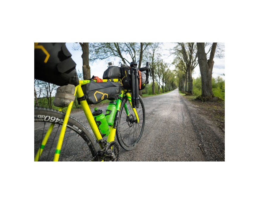 Ranking bidonów rowerowych 2025: Jaki bidon wybrać, by nie umrzeć z pragnienia?